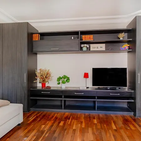 Apartment Blomet Design Paris